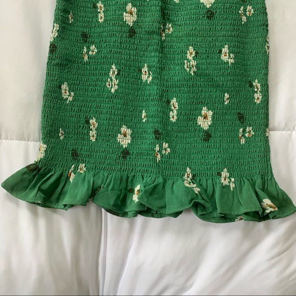 REFORMATION Chantilly Floral Mini Dress in Melrose - Picture 6 of 13